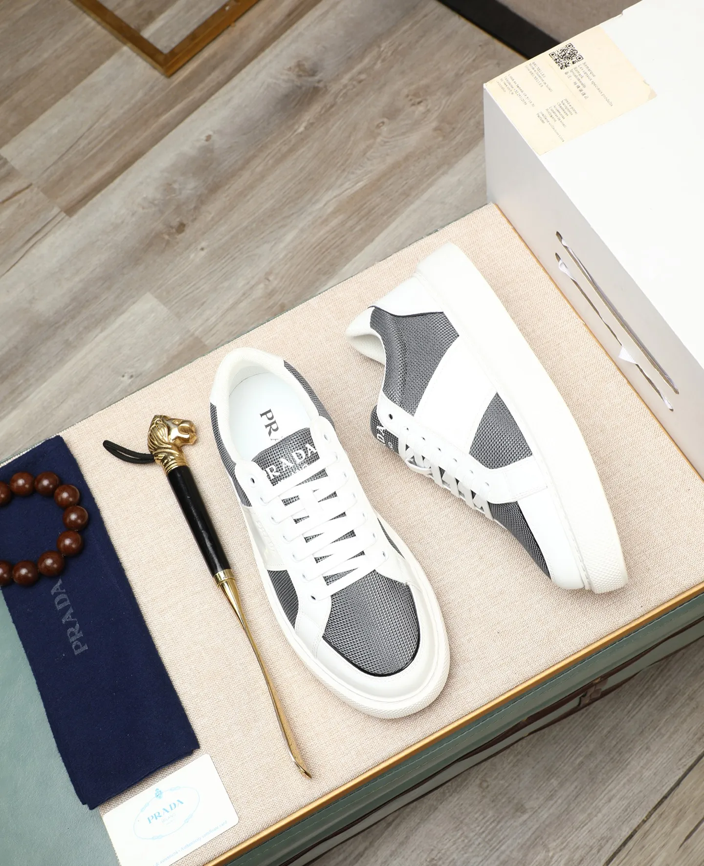 Men's shoes 💰580 [PRADA] Prada - High-end quality original order - Upper: 🔝 silk calfskin, brand canvas cloth, brand metal fasteners - Lining: mesh, foot pads; top-grade cowhide - Outsole: ultra-light TPU foam; molded outsole - Ultra-high quality control·Fine workmanship: highlighted (high-end·luxury·grade) -Size: 38-44 (45 can be customized) Wang